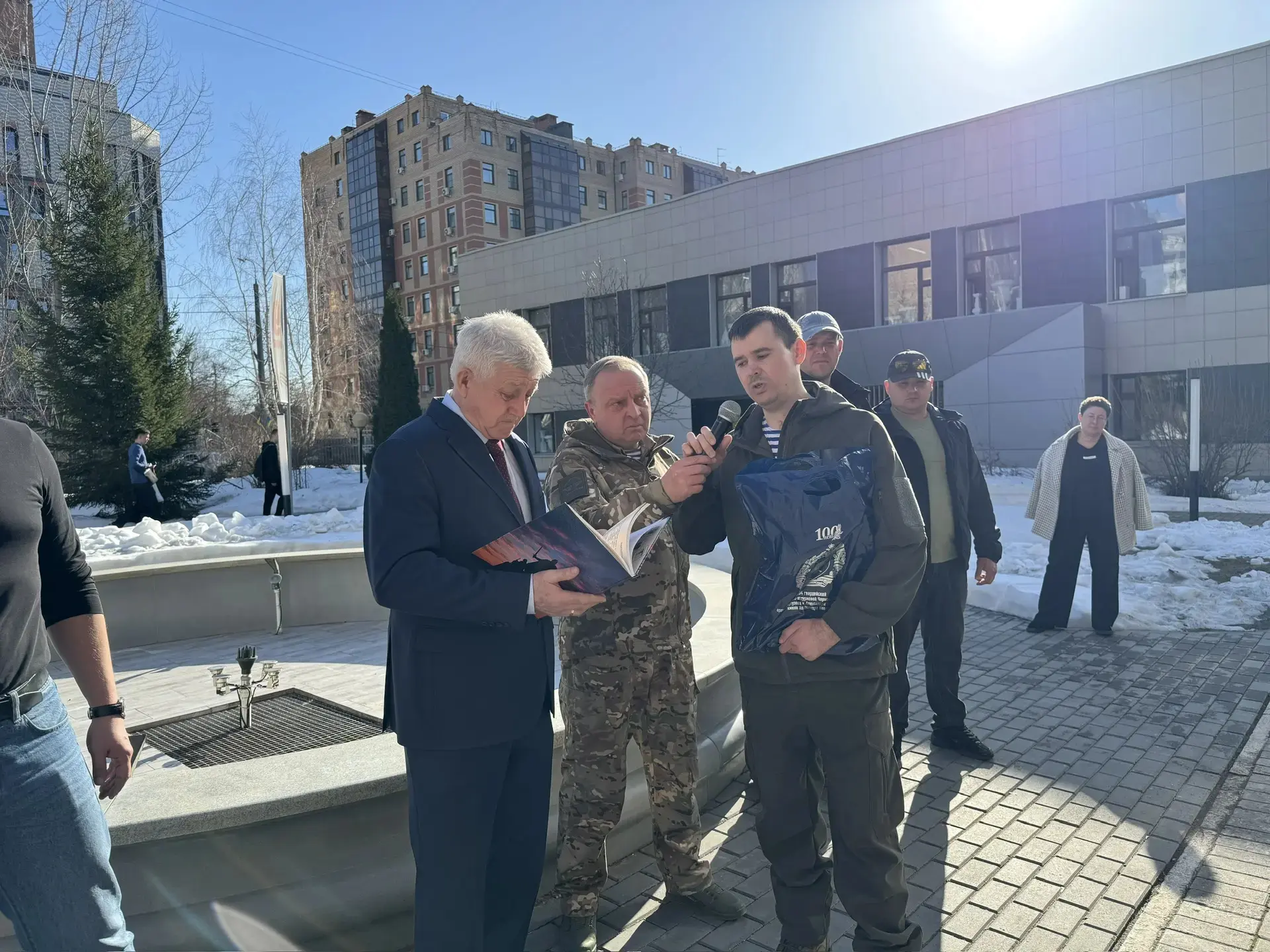Доброе утро, дорогие друзья.  Продолжаем помогать нашим бойцам - участникам специальной военной опер