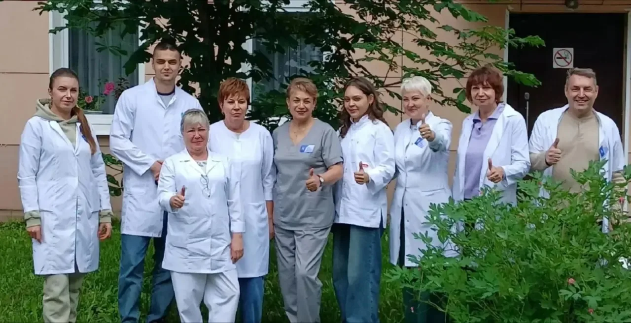 🎉 В преддверии Дня медицинского работника пациенты 8‑го реабилитационного отделения тепло поздравил
