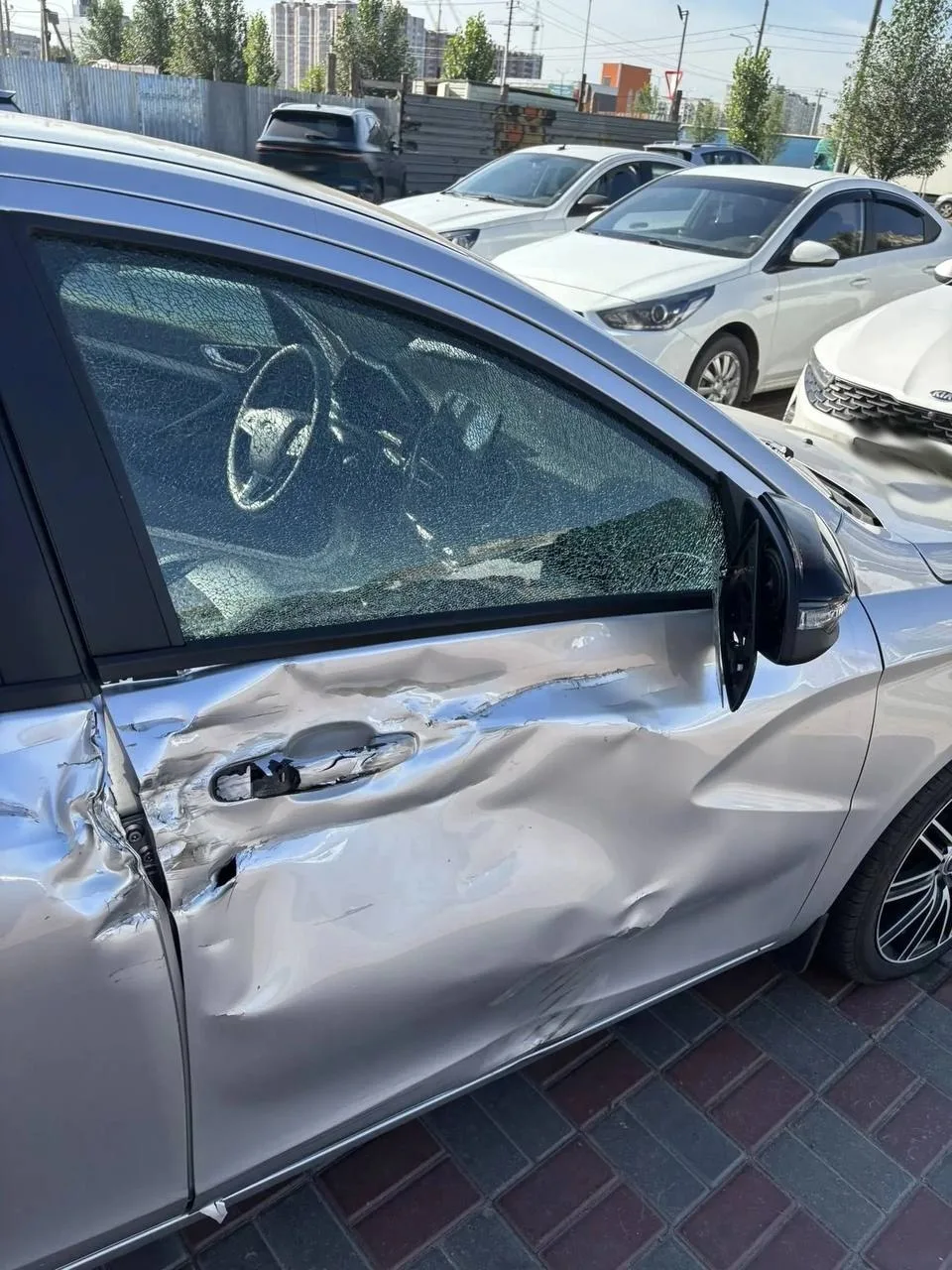 🚨 В Тамбове водитель Lada Vesta столкнулась с электромопедом
