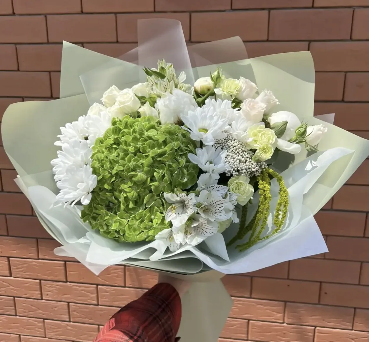 Сегодня очередной день красивых букетов😍! Вы всегда сможете подобрать у нас букет на в...