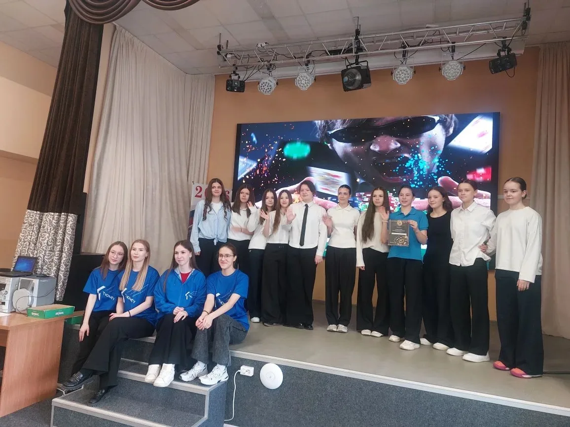 🧬 7Б расшифровал «Гастро-кодекс»!  Сегодня наш класс принял участие в увлекательной научно-популярно