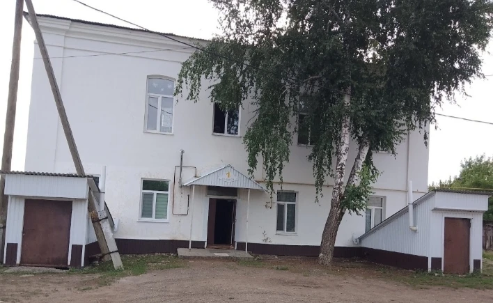 Сдаю ПОСУТОЧНО квартиру, ул. Серго, 1300р/сут.