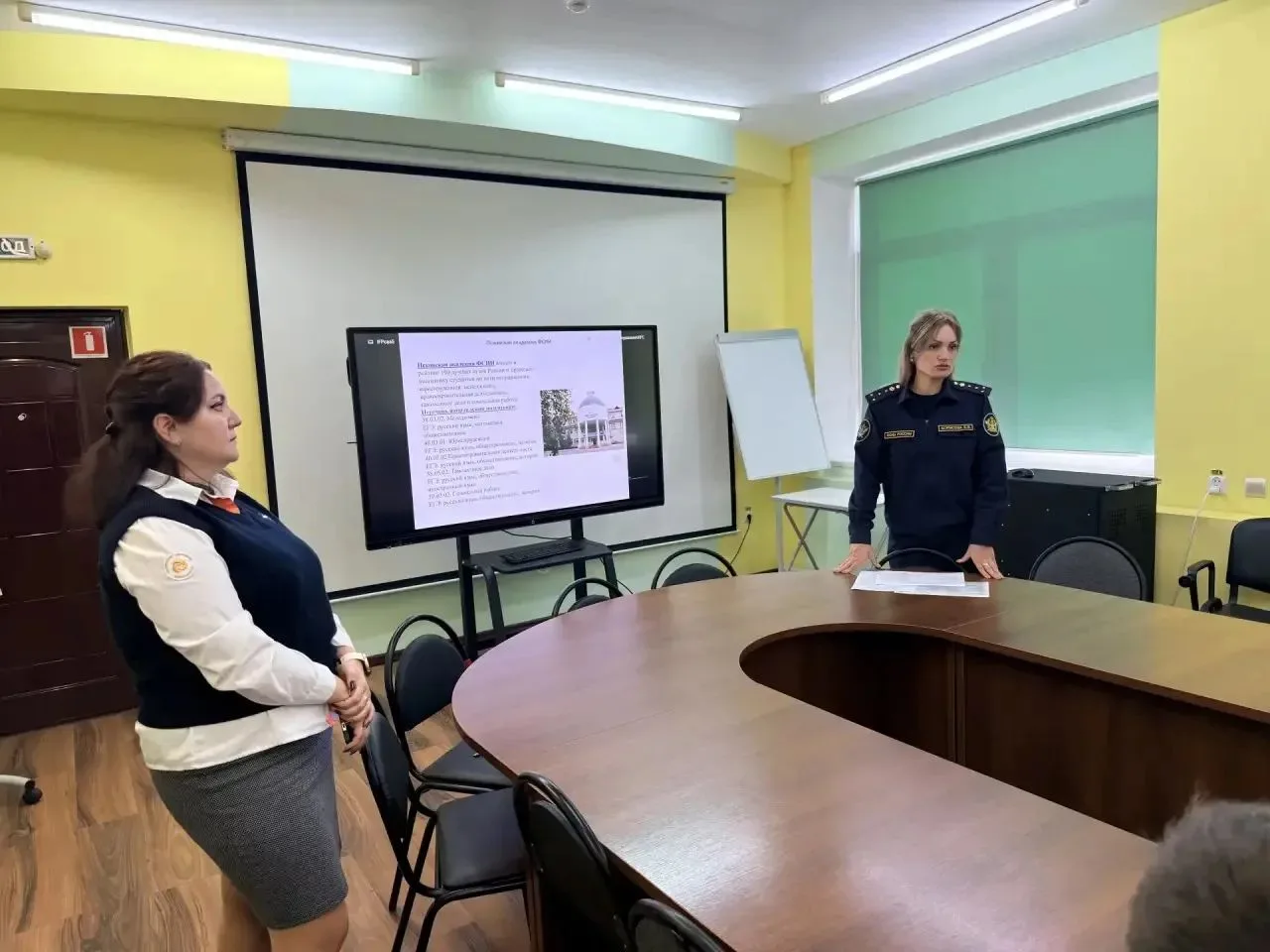 Встреча 11-классников с представителем УФСИН: выбор профессии — выбор будущего! 🇷🇺