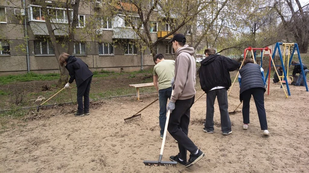 🌱 Вместе за чистоту и единство!  В рамках Всероссийской недели субботников «Мы за чистоту», приуроче