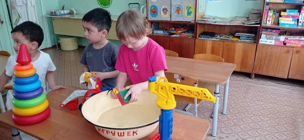 🌼Сегодня в дошкольной группе ребята занимались хозяйственным трудом.💪