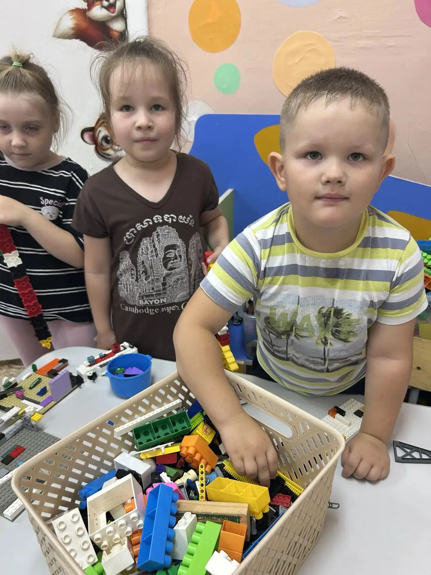 ☔️ Чем заняться в группе, когда на улице дождь?

Дождливая погода — не повод для грусти! Это отлична