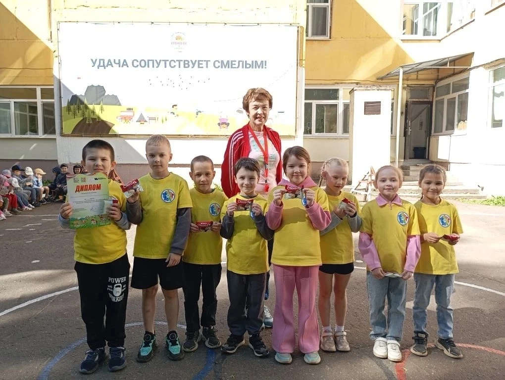 Спортивный праздник «Здравствуй, спортивное лето!» прошел на ура! ☀️  Сегодня на базе 3 корпуса холд