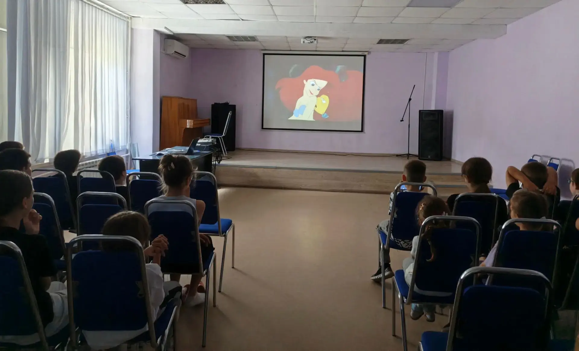 Вчера воспитанники лагеря «Содружество Первых» с удовольствием посмотрели анимационный музыкальный ф