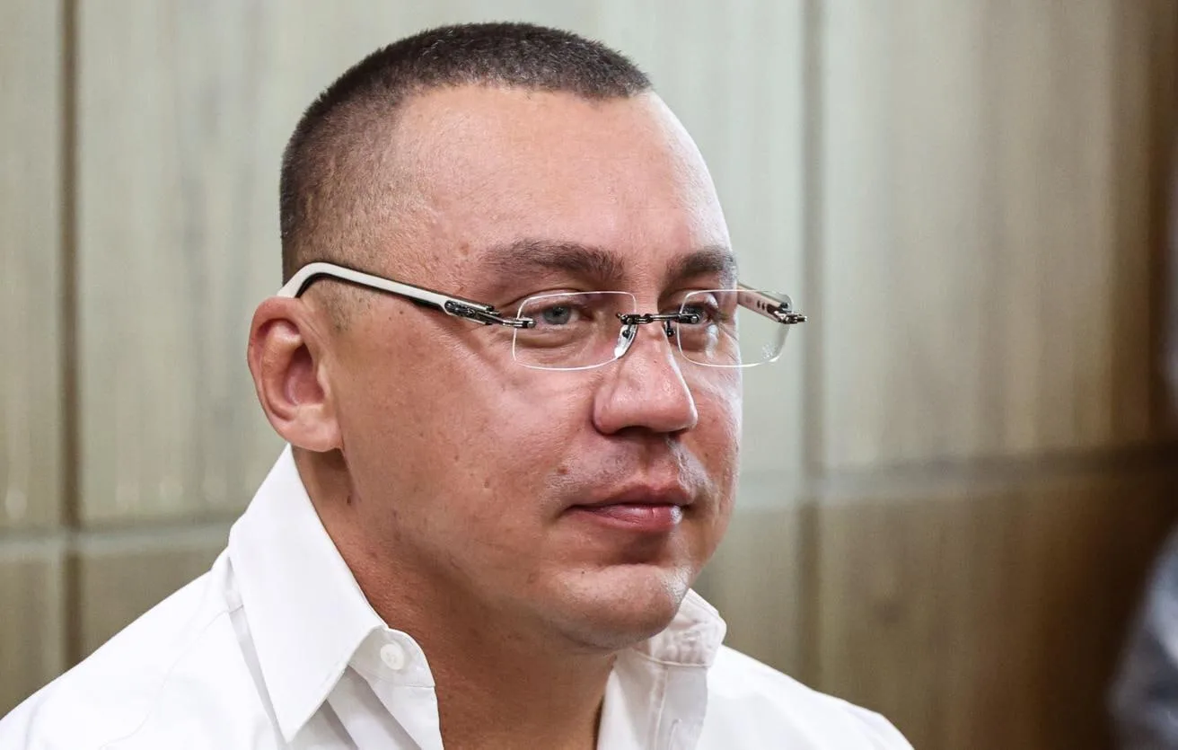 Блогера и предпринимателя Дмитрия Портнягина приговорили к 5 годам колонии по делу о не...