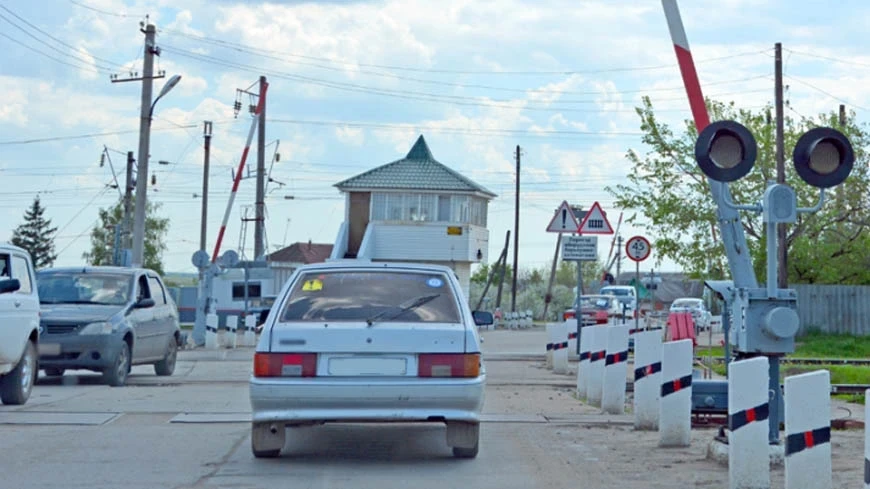 В понедельник в Аткарске перекроют железнодорожный переезд

Из-за ремонтных работ 15 июня с 9:00 до 
