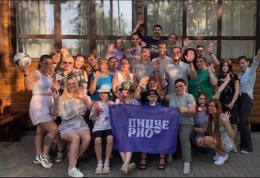 Делимся атмосферными фотографиями с прошедшего корпоратива Лазо 😃 Коллектив активно от...