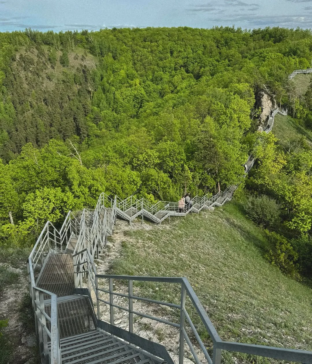 ⛰ Гора Стрельная — живописный уголок Самарской области

Гора Стрельная, одна из самых известных верш