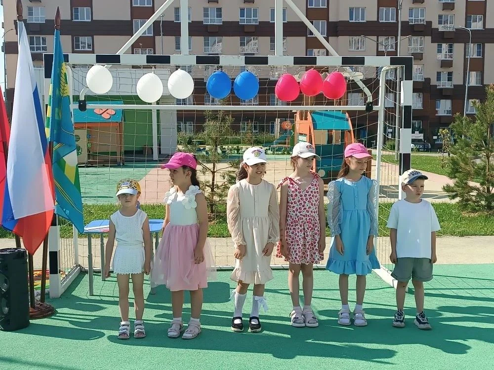 🇷🇺 В конце прошлой недели в третьем дошкольном отделении Лопатинской школы прошел праздник, посвящ