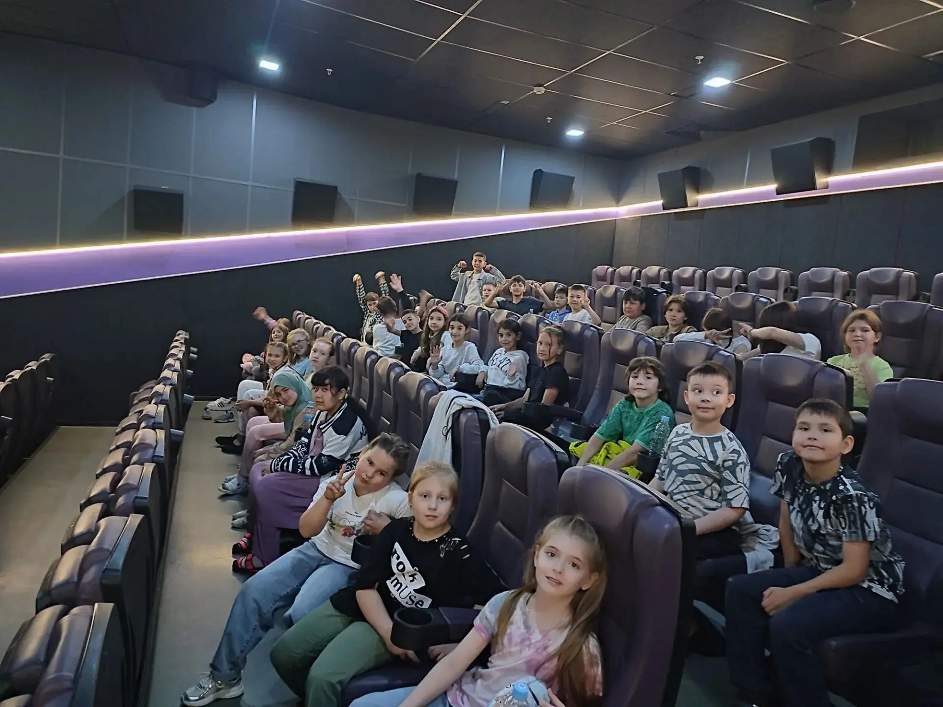 👍Воспитанники пришкольного лагеря МБОУ "Школа №13" Вахитовского района города Казани вместе с учите