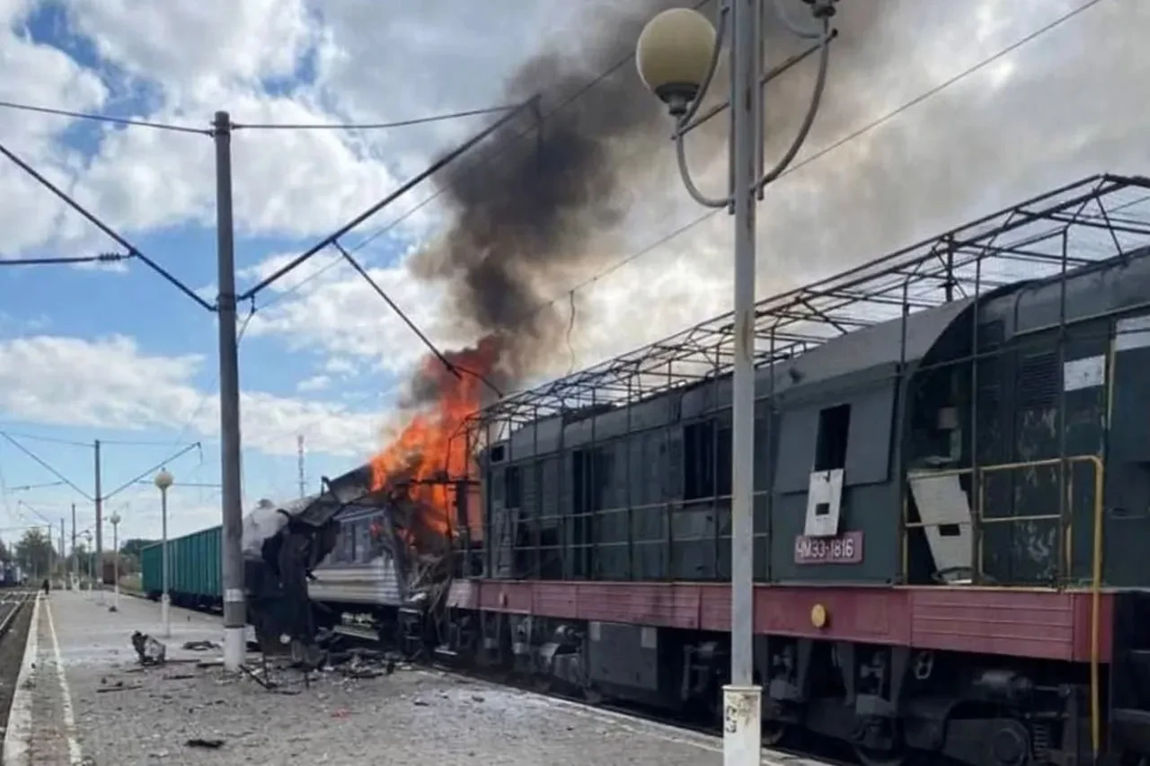 🚂 «Укрзализныця» сокращает маршруты на фоне массовой потери локомотивов