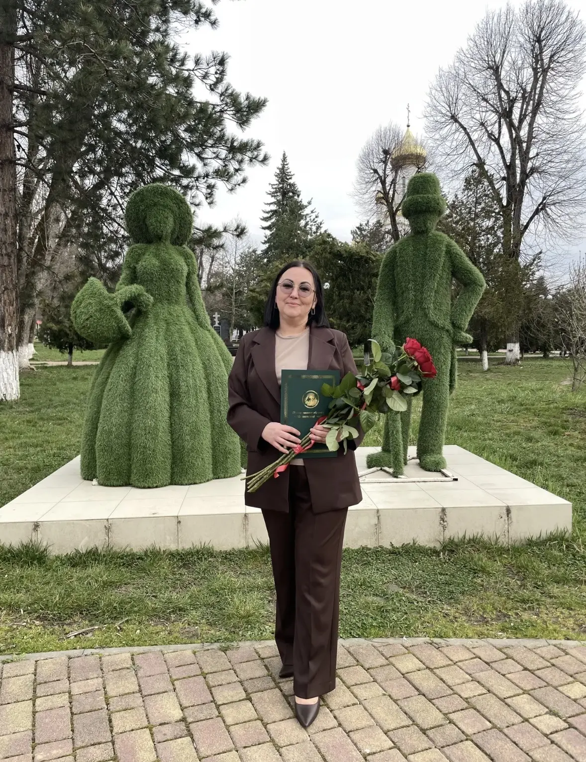 Сегодня мы поздравляем с Днём рождения нашего замечательно преподавателя Медетханову Ел...