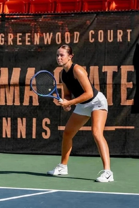 Курская теннисистка Арина Малыгина вышла в 1/8 финала турнира Большого шлема US Open.