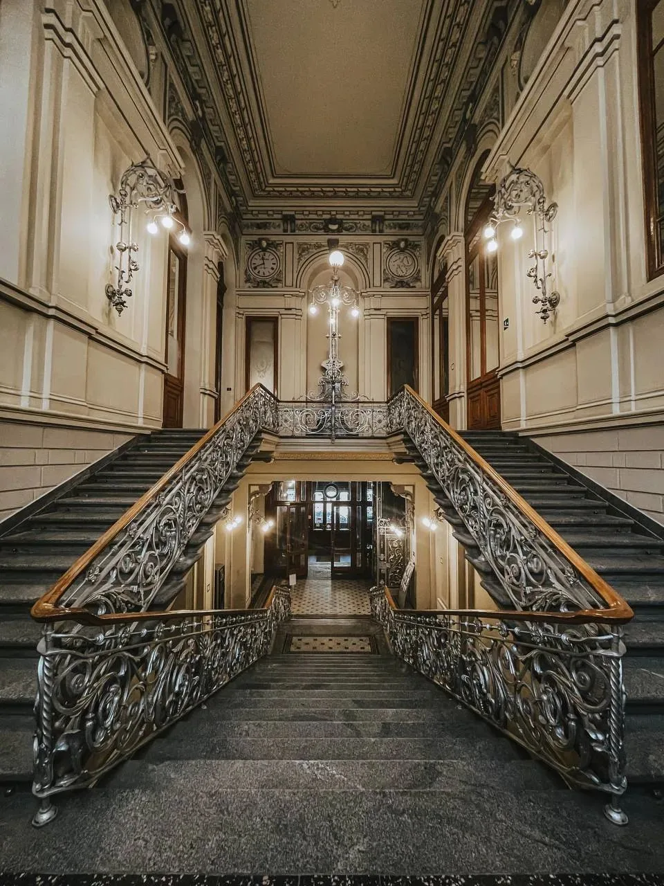 🏰✨НеваРяДом рекомендует насладиться необыкновенной красотой питерских дворцовых  интерьеров. 
(И оп