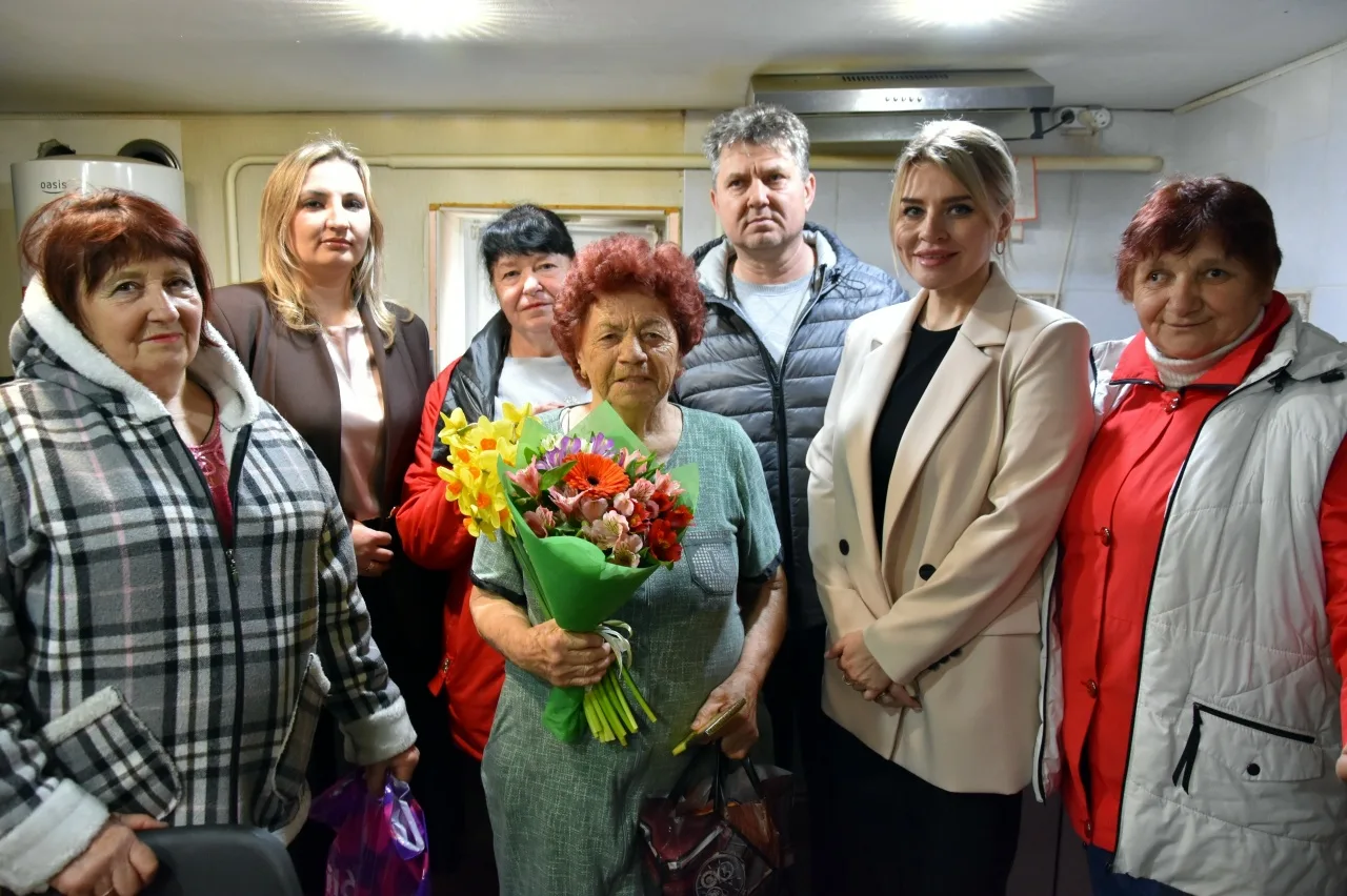 🎉 Сегодня свой 90-летний юбилей отмечает Любицкая Анна Васильевна! 🎉  Анна Васильевна — человек, чья