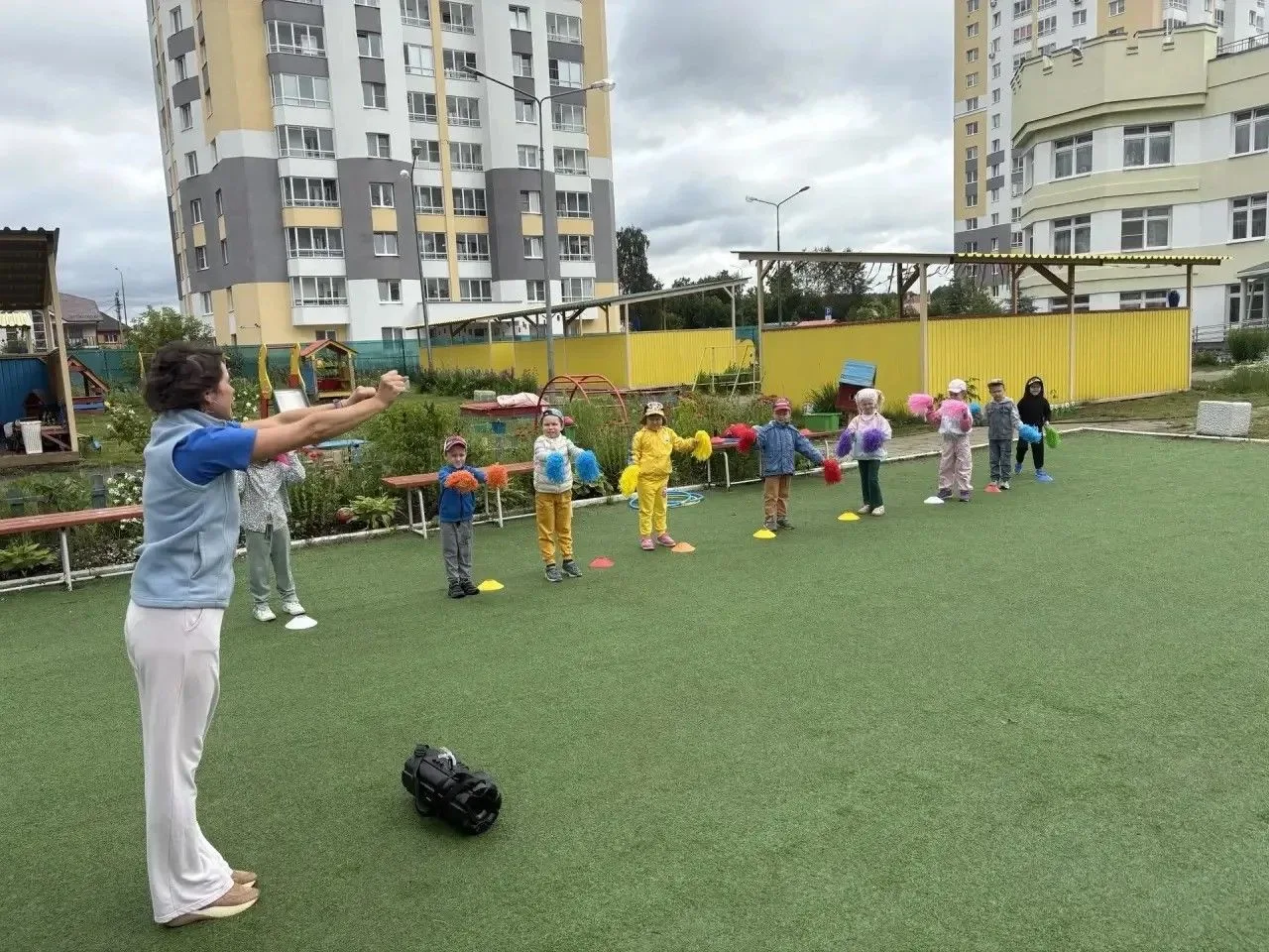 «Спортивно лето»
В детском саду стартовал проект «Спортивное лето». Его главная цель — привить детям