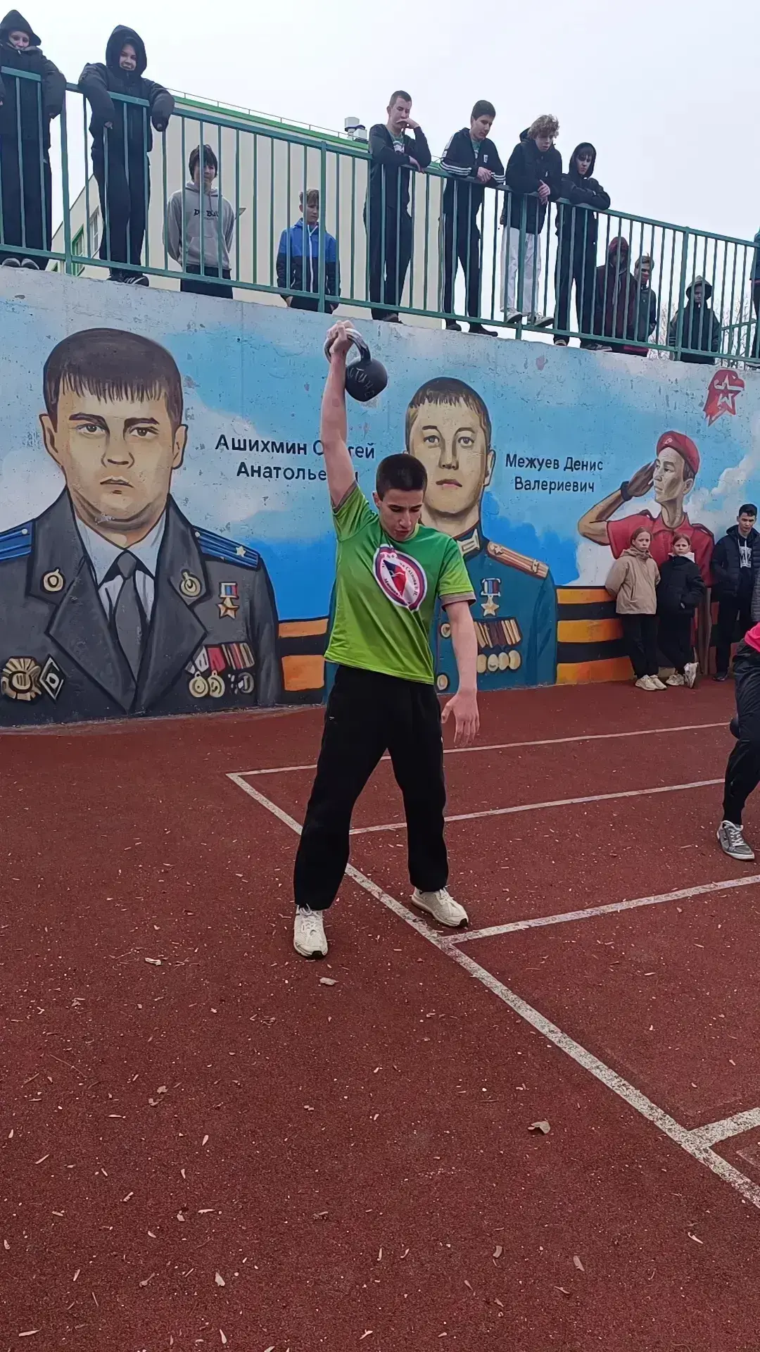 Школьники из Лобни стали победителями соревнований «Штурм»  21 апреля в поселке Калининец Наро-Фомин