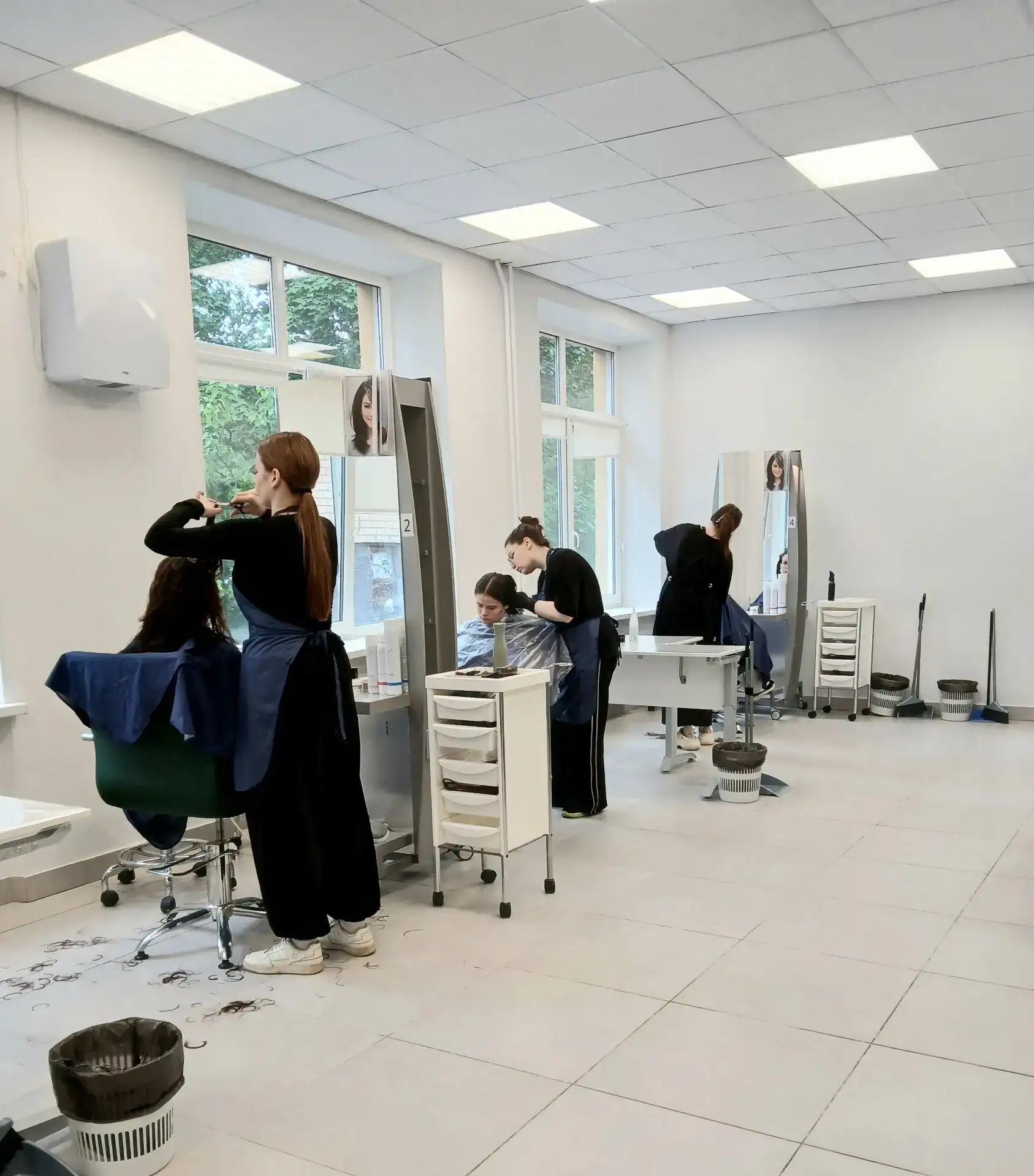 Государственная итоговая аттестация в самом разгаре. Студенты группы 21ТИК приступили к сдаче демонс
