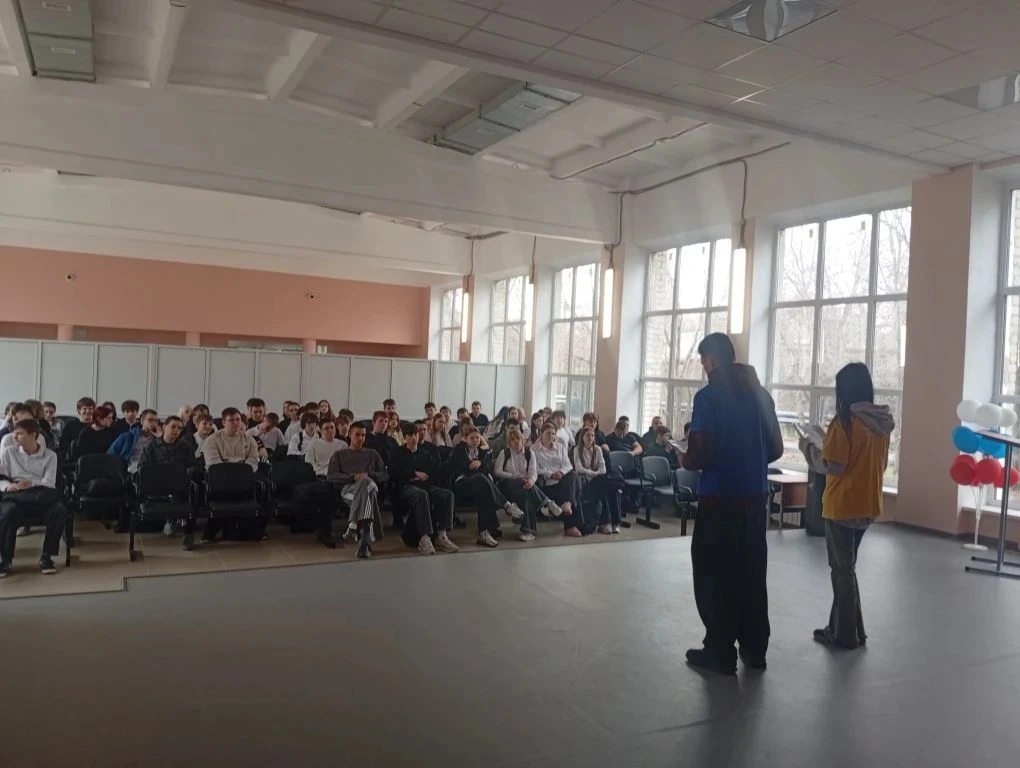 ДНИ КОЛЛЕДЖА В ШКОЛАХ    📢 Медиацентр "Студент говорит" и амбассадоры Профессионалитета сообщают!   