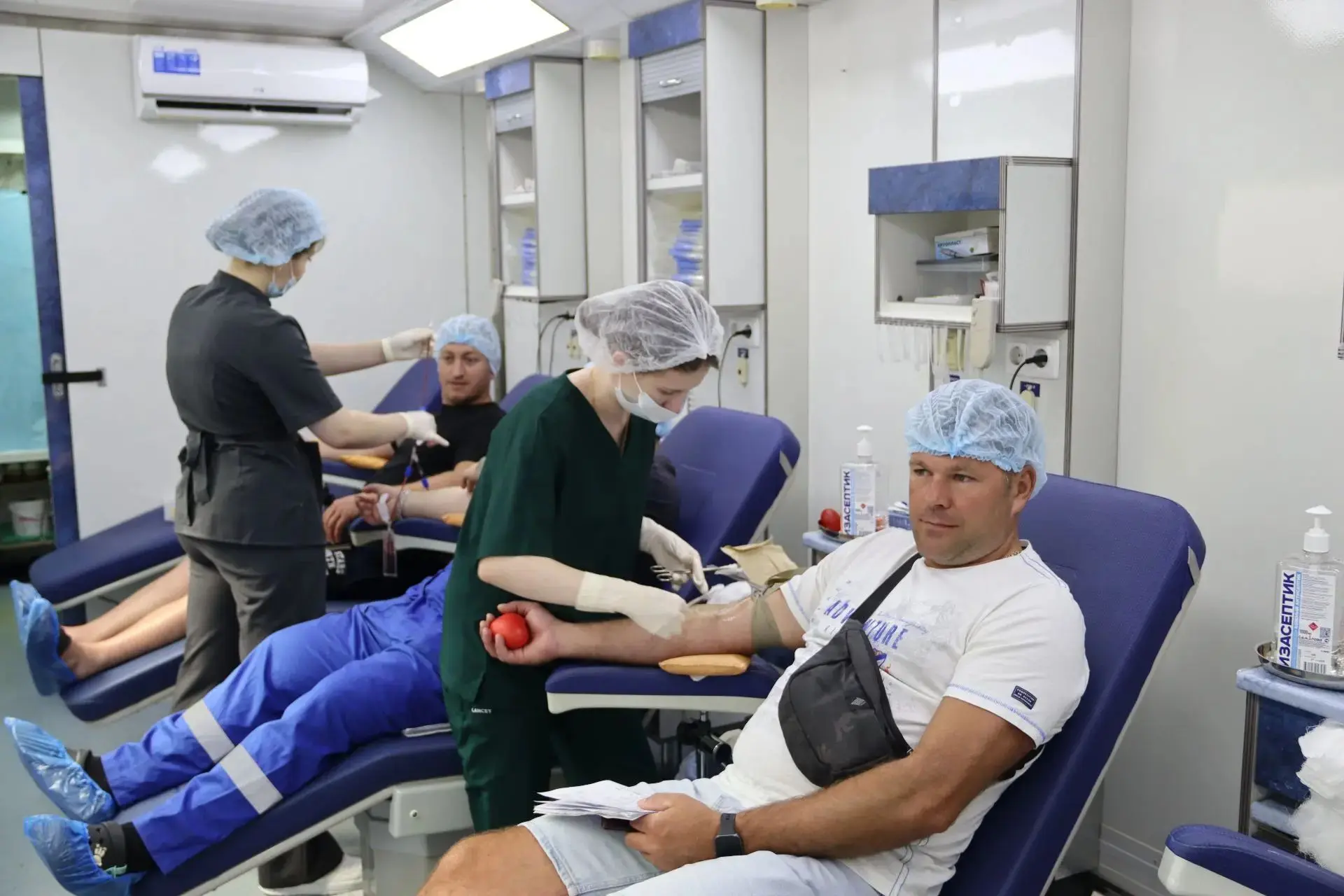 🩸Более 50 сотрудников Росводоканал Краснодар сдали 29 литров крови в рамках донорской акции. 

🧑‍⚕