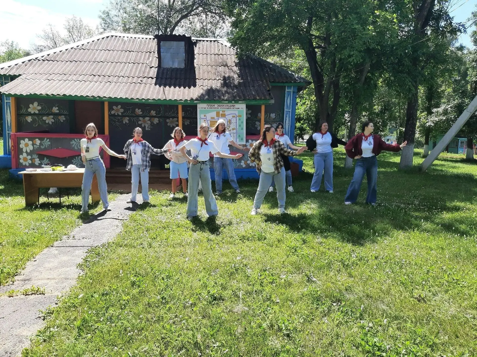 Состоялся заезд отдыхающих первой смены ДОЛ им. А. Гайдара!

Детский оздоровительный лагерь им. А. Г