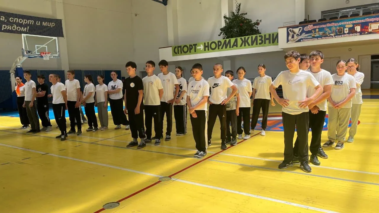 "Аллея рекордов" в Беслане: Праздник детства и дружбы!