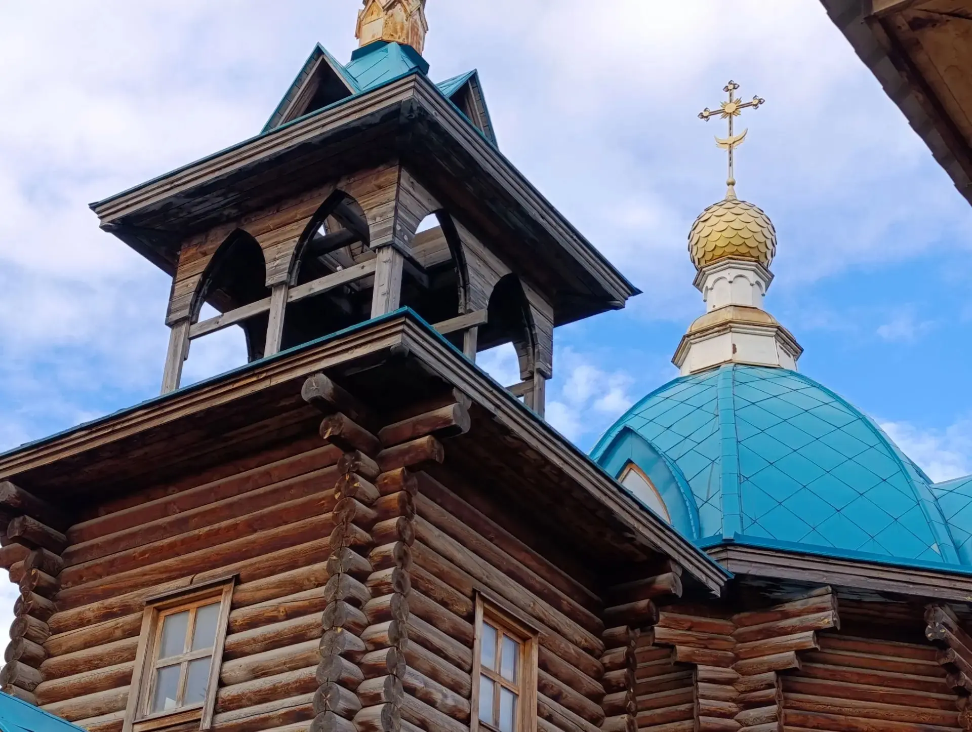 Сегодня в нашем храме было совершено Всенощное бдение. Настоятелю храма иеромонаху Дими...