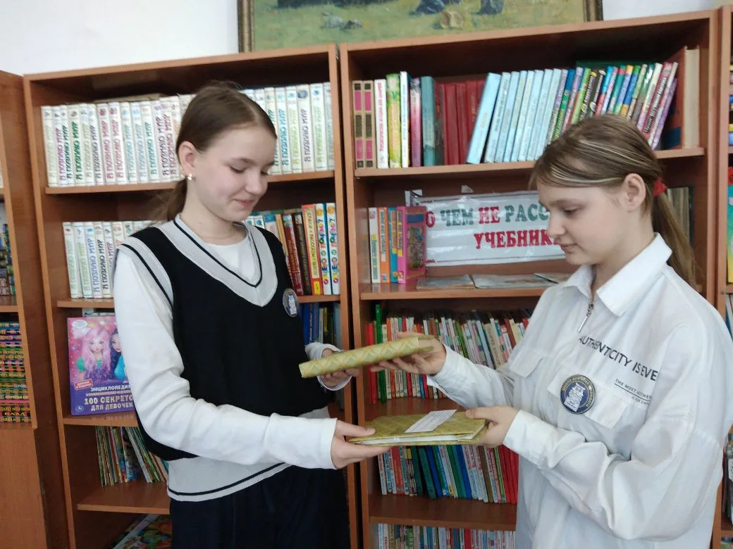💥В преддверии Международного дня книгодарения в нашей школе прошло яркое и запоминающееся мероприяти