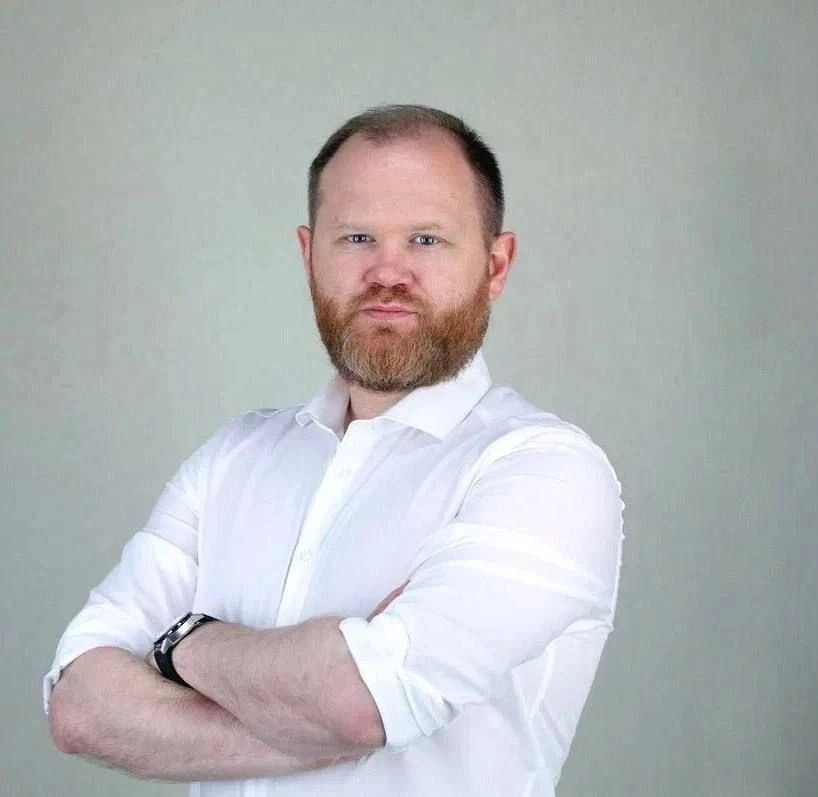 ⚡️ Лидер импортозамещения: Павел Симонов вошел в ТОП-200 молодых промышленников 

Павел Симонов, ген