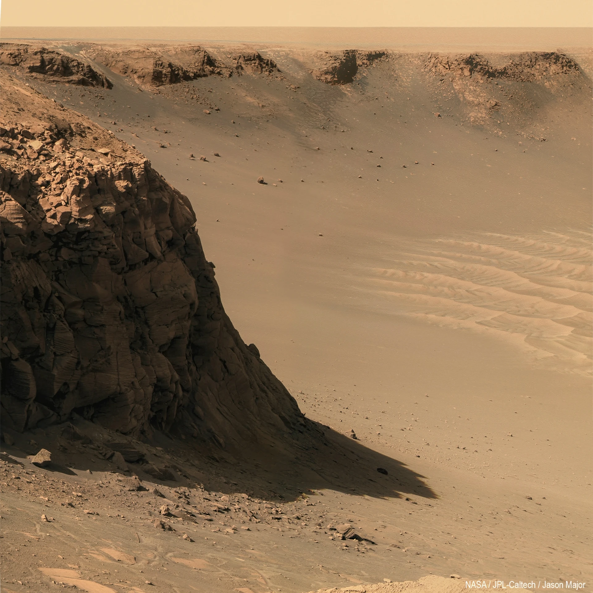 Немного марсианских пейзажей: фото кратера Виктория от марсохода Opportunity.