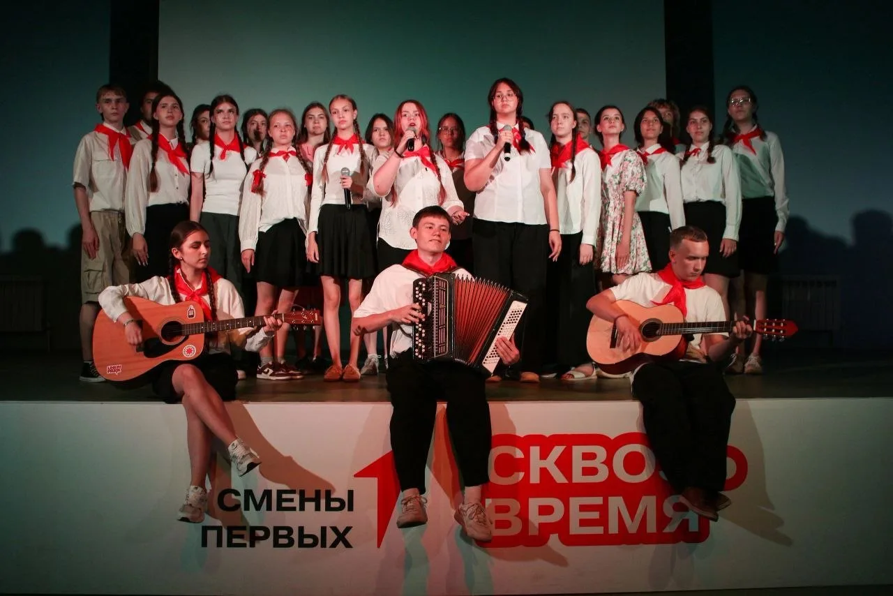 ✨ Смена «Сквозь время»: наши студентки на волне истории!
