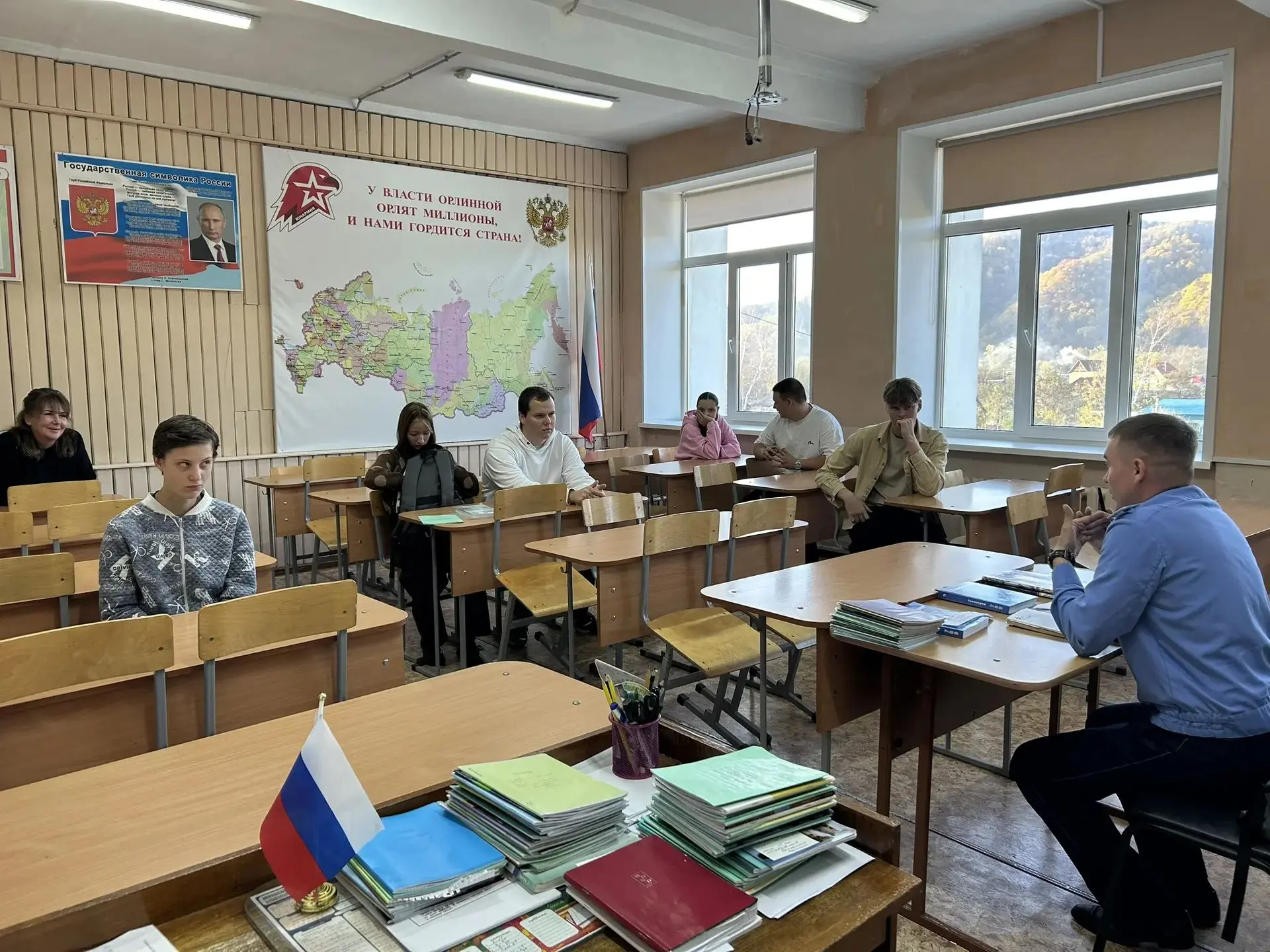 🛂 В рамках мероприятий по профориентации  сотрудники  пограничной службы  п. Ольги про...