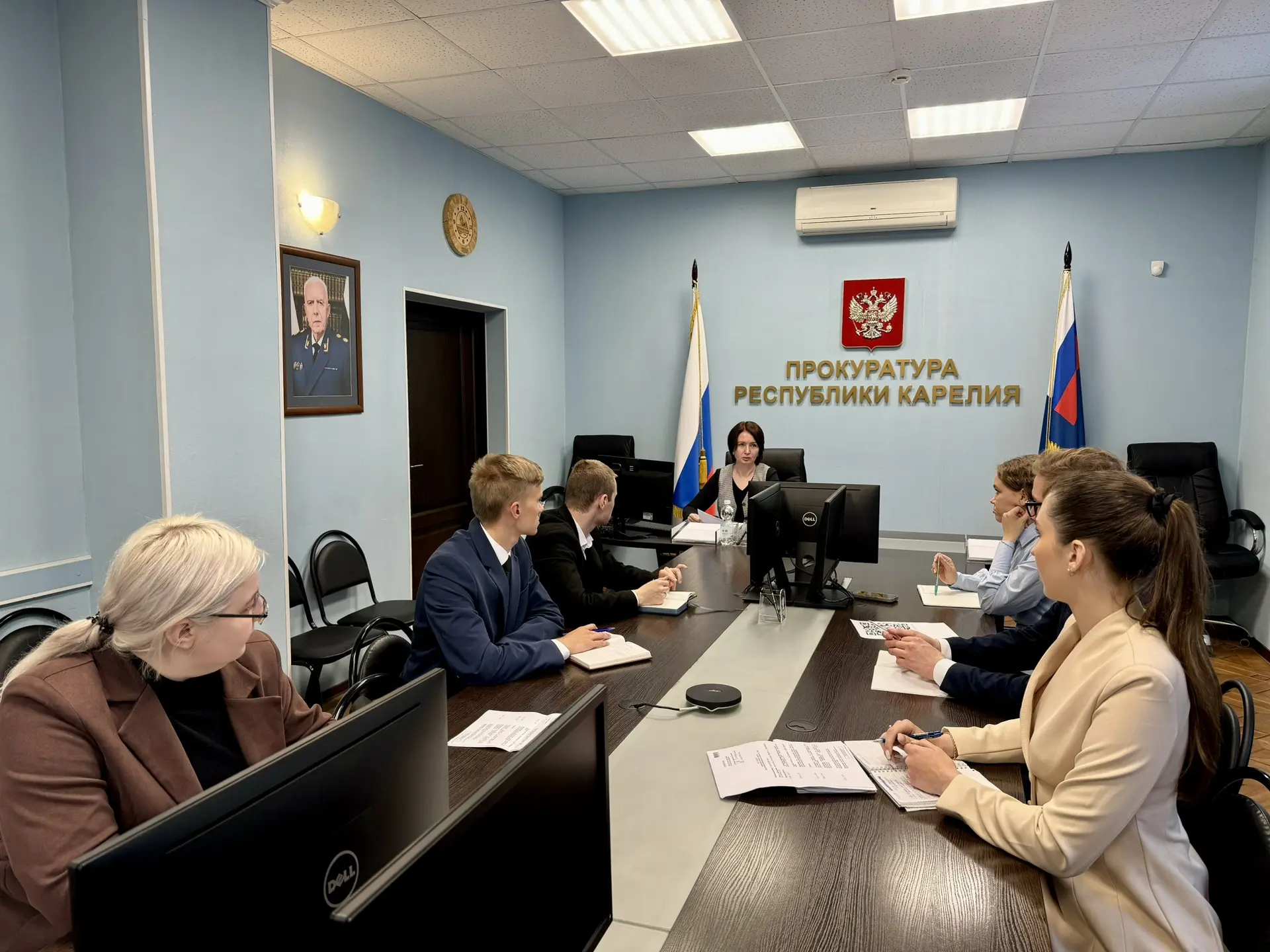 📚В аппарате прокуратуры Республики Карелия проходит учебное занятие для молодых специа...