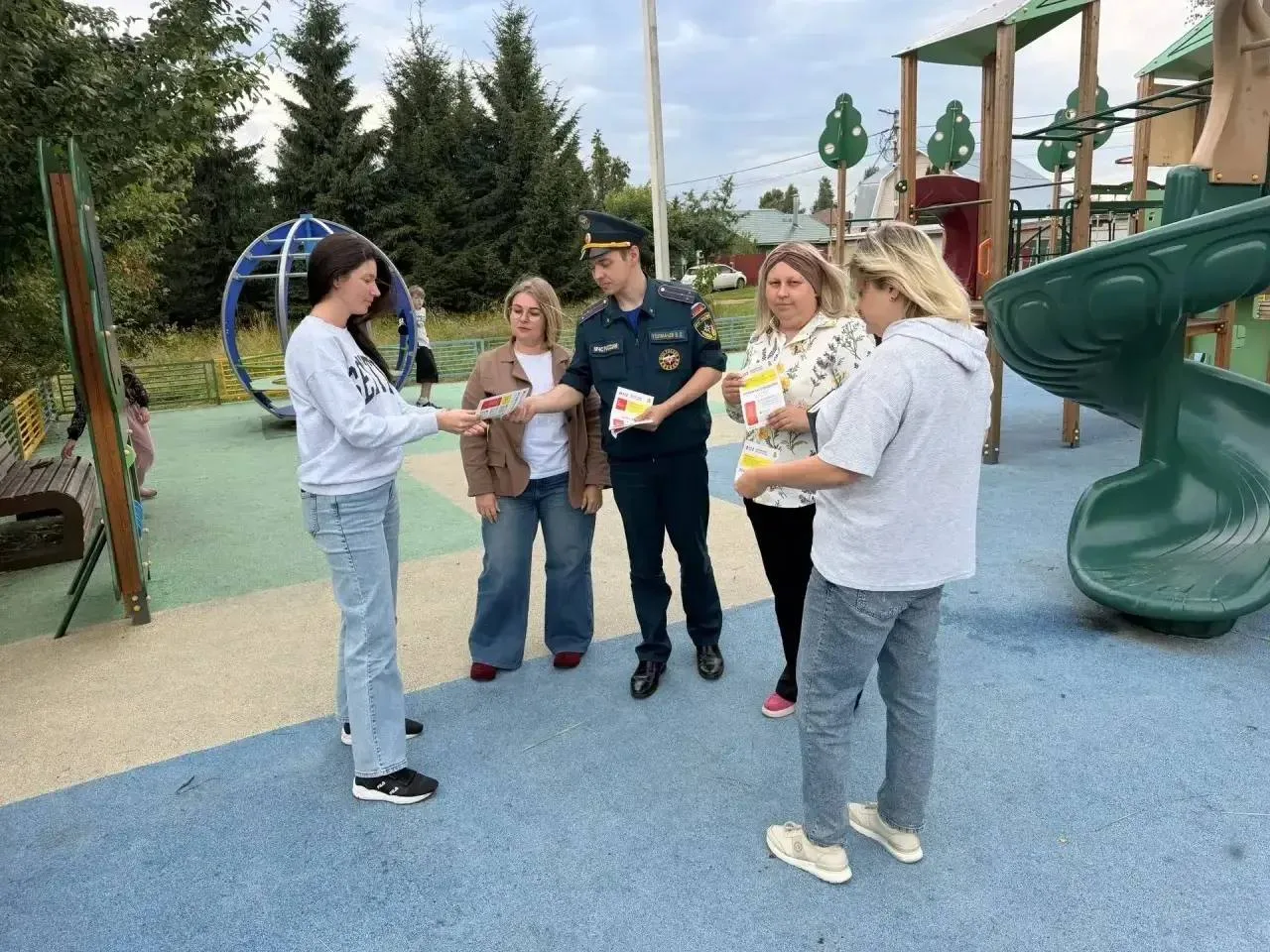 👥 Руководители территориальных отделов, депутаты Совета депутатов муниципального округ...