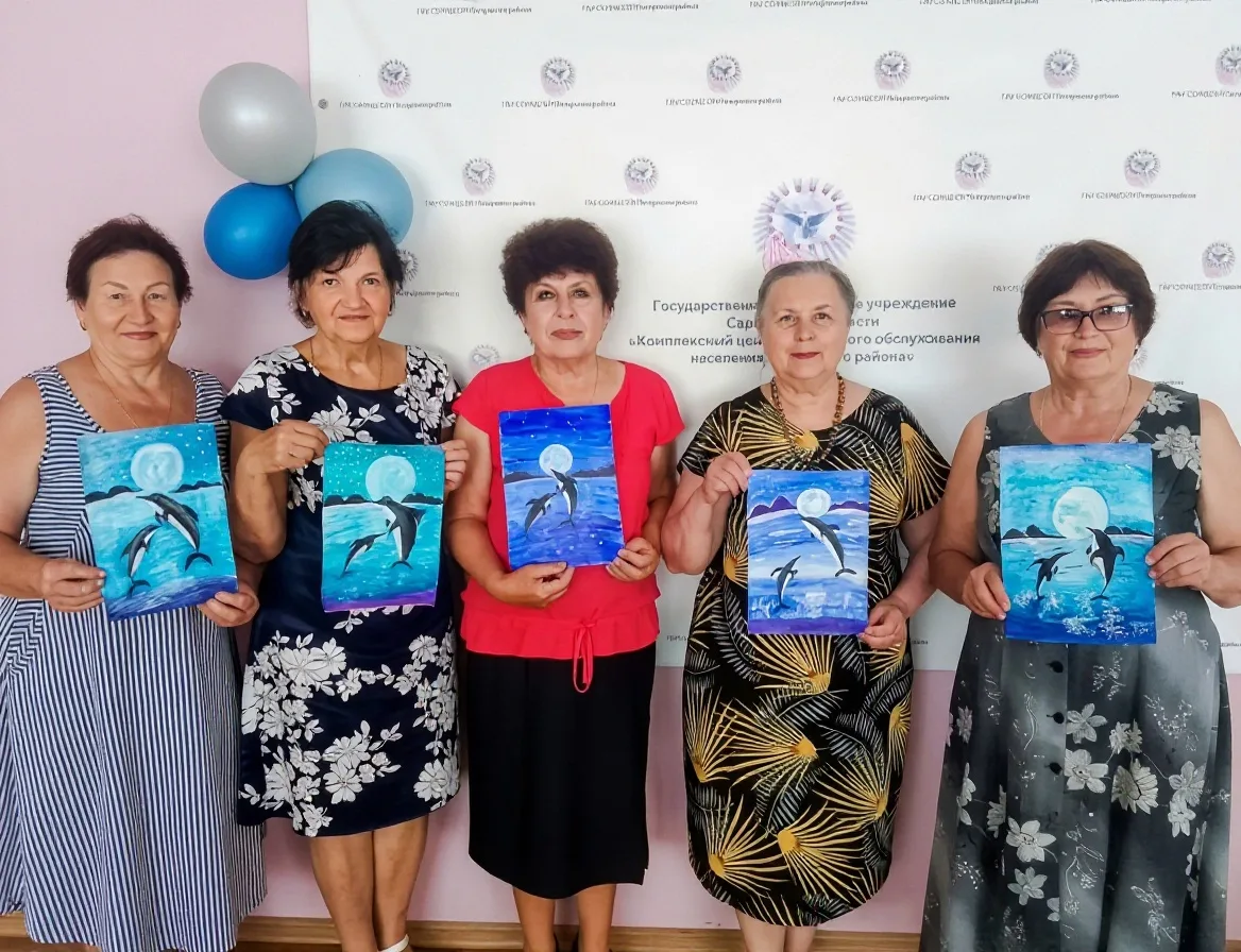 🌊 23 июля — Всемирный день китов и дельфинов. 🐬

Дельфин — это движение без усилия, свобода без шу