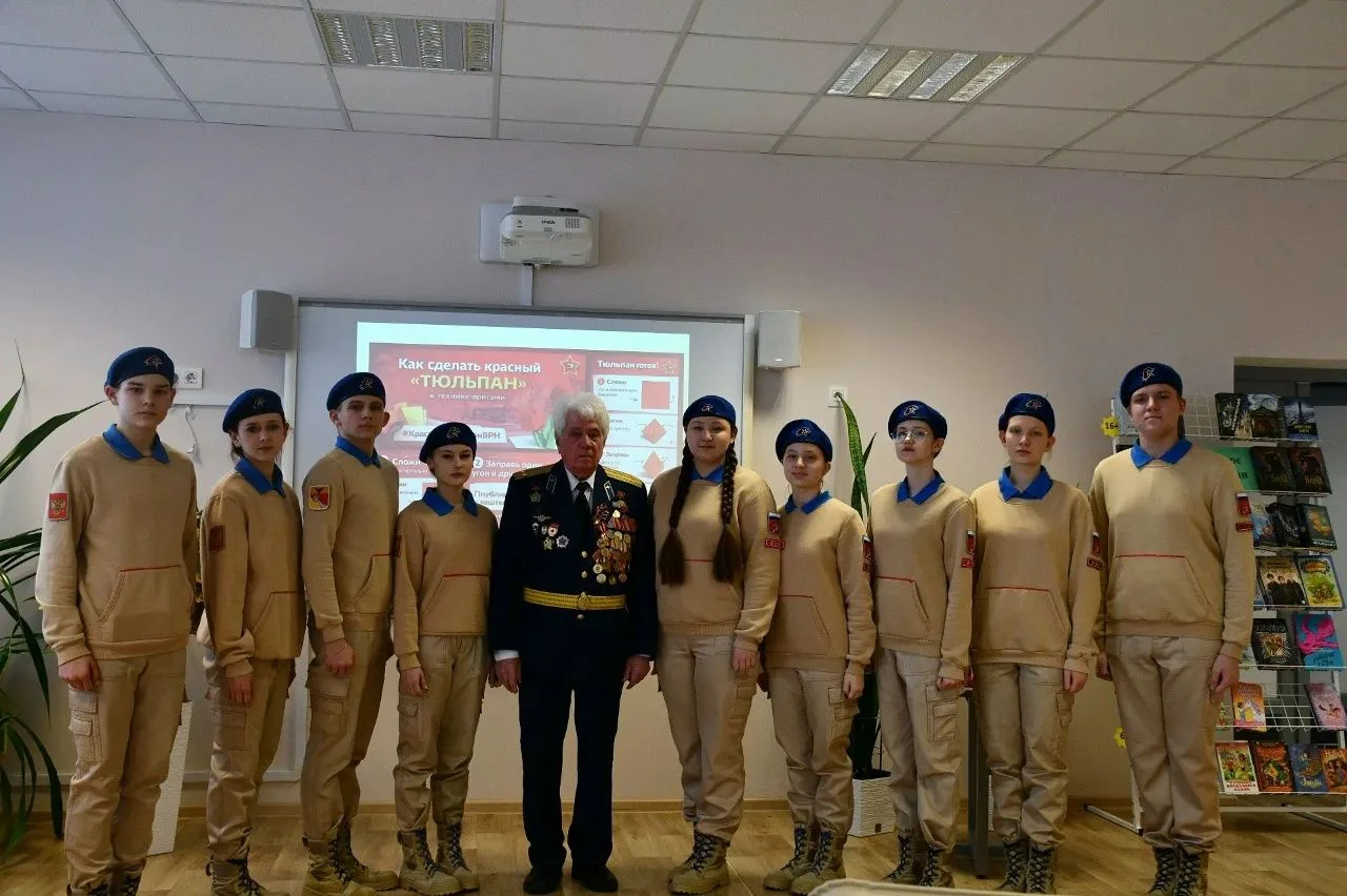 📍Начиная с 2011 года, в России отмечается важная памятная дата – День памяти о россиянах, исполнявши