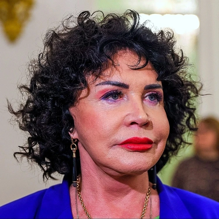 Изображение 1 к публикации «pop icon»