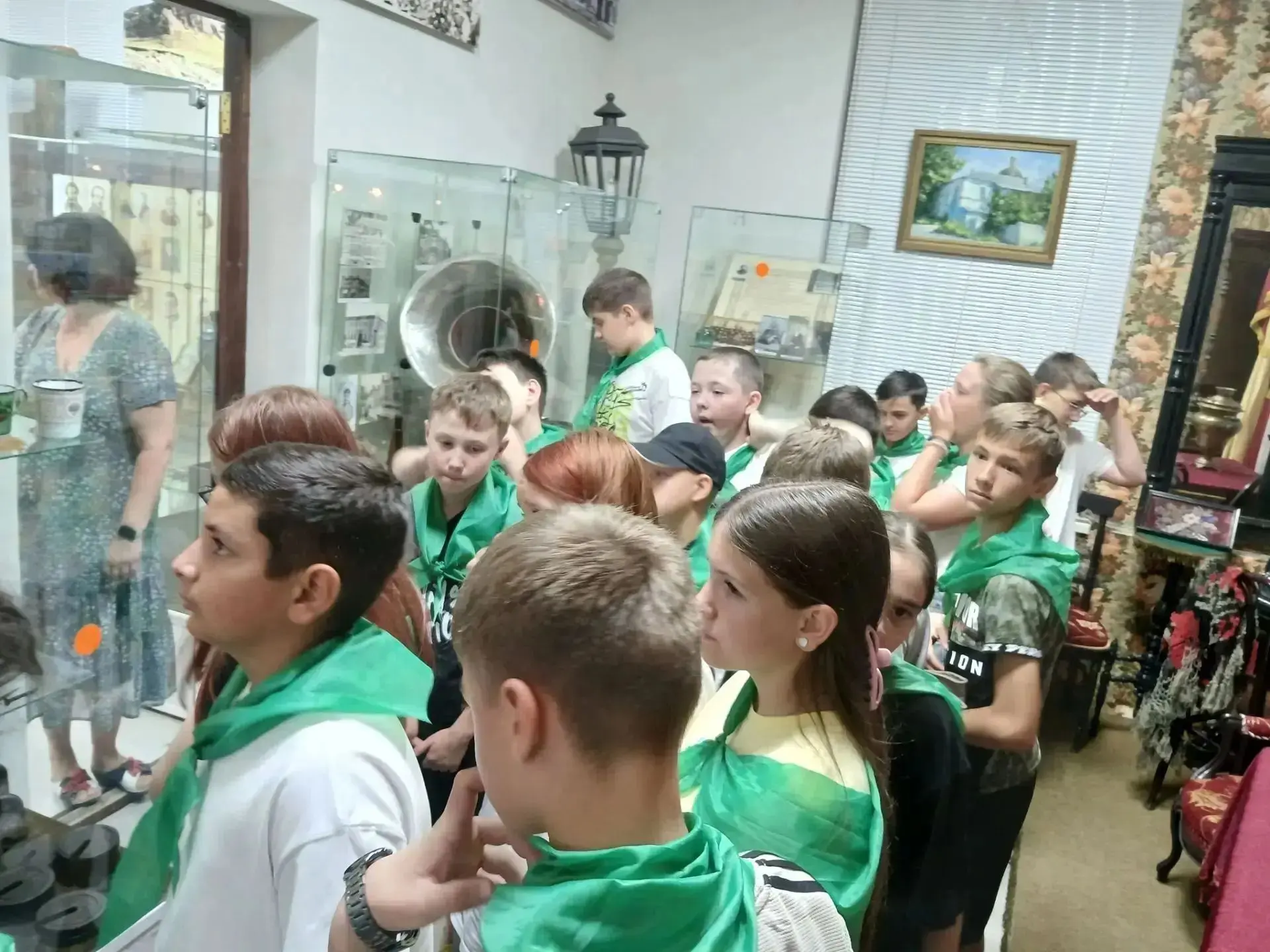 Воспитанники отряда «Ловкие» посетили выставку «Георгиевская ярмарка» в городском музее. В ходе экск