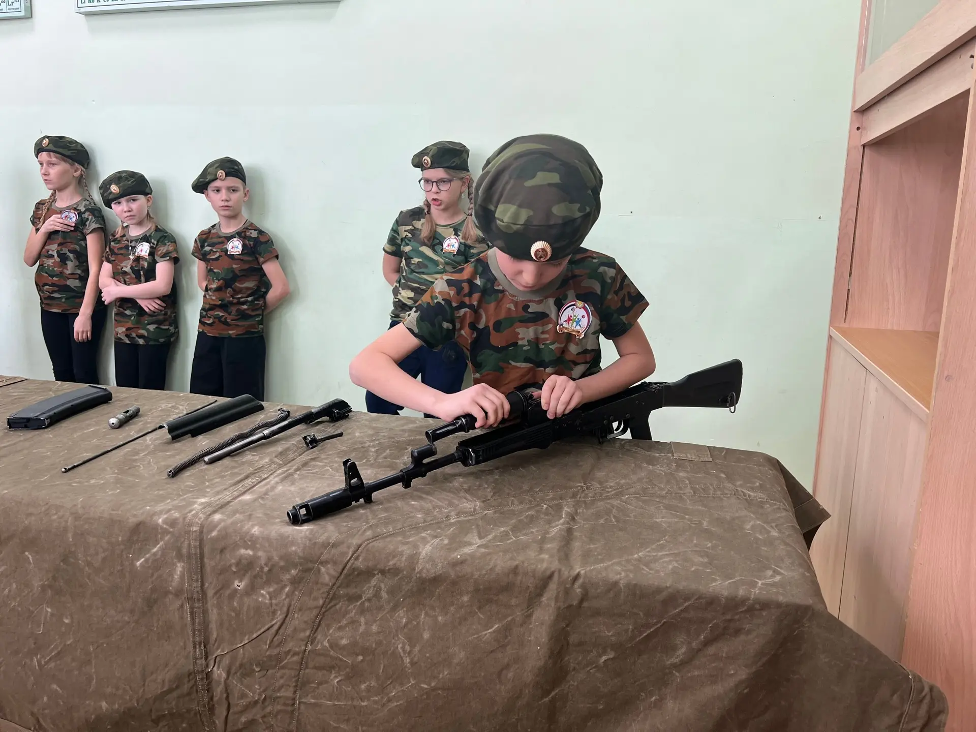 Юные патриоты стали  призёрами детской военно-спортивной игры «Юный защитник Отечества»  Сегодня наш