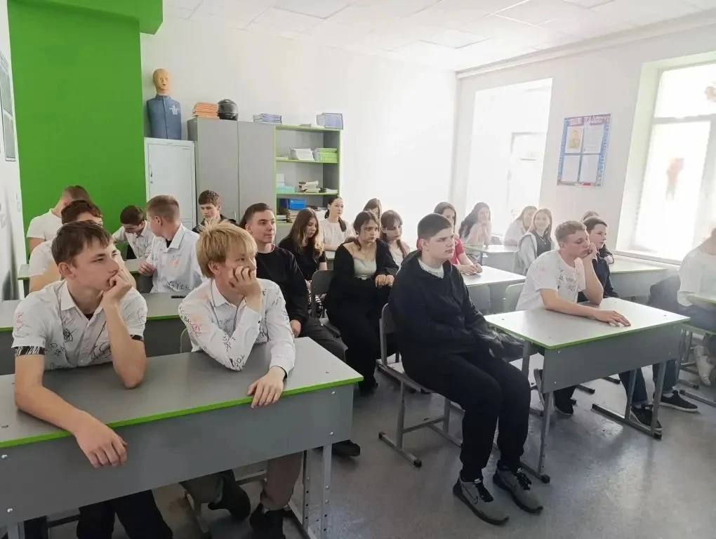 Сотрудниками МКУК "ЦКД ст. Вознесенской" для учащихся МОБУ СОШ N'27 проведена познавате...