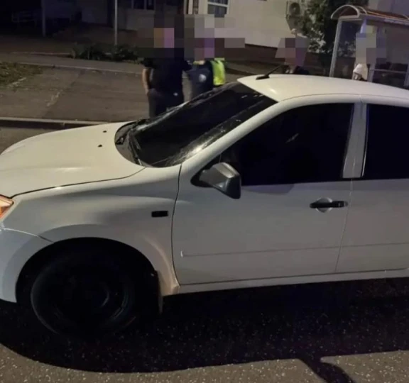 🛑🚗Студент сбил пешехода на «зебре» в Уфе 

29 июля 19-летний учащийся за рулем белой «Лады Гранта»