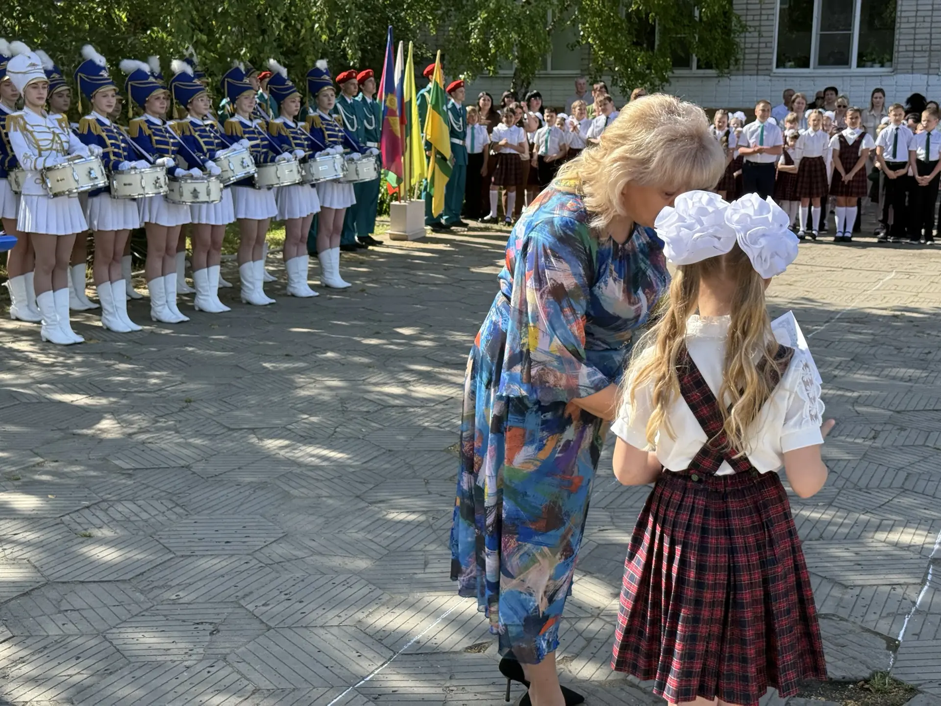 Здравствуй, лето! ☀️  Именно под таким девизом в нашей гимназии прошел торжественный праздник для уч