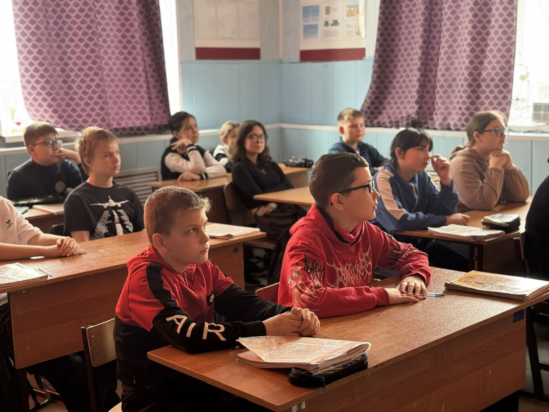 🎬 Профилактическое мероприятие  Сегодня в нашей школе для обучающихся старше 12 лет был организован 