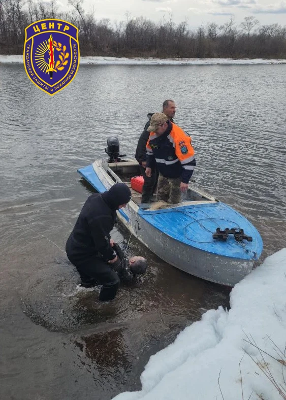 ❗В Амурской области в реке Зея утонул мужчина  Сегодня в протоке реки Зея вблизи села Сохатино Мазан