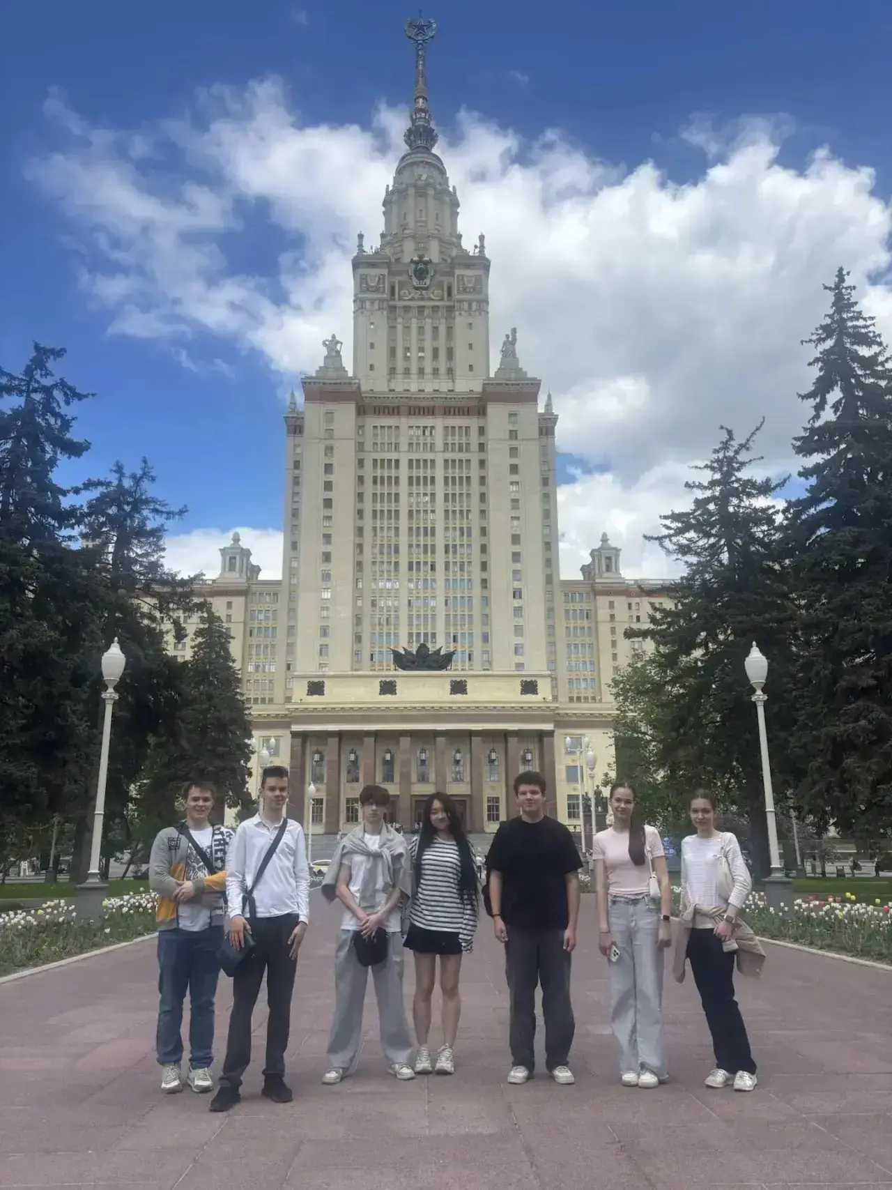 ✨ПОЗНАВАТЕЛЬНАЯ ЭКСКУРСИЯ   🎓В рамках реализации проекта «Математическая вертикаль. Плюс» ученики на