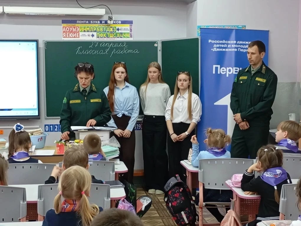 🌳Активисты школьного лесничества "Зелёная планета" под руководством Лянгузовой С.А., совместно с со